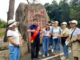 二四六香港资料期期准，2024年10月20日身边的暖心故事丨永定：国庆假期“我在岗” 劳模坚守显担当_词语深度剖析解析落实_网页版6g377e